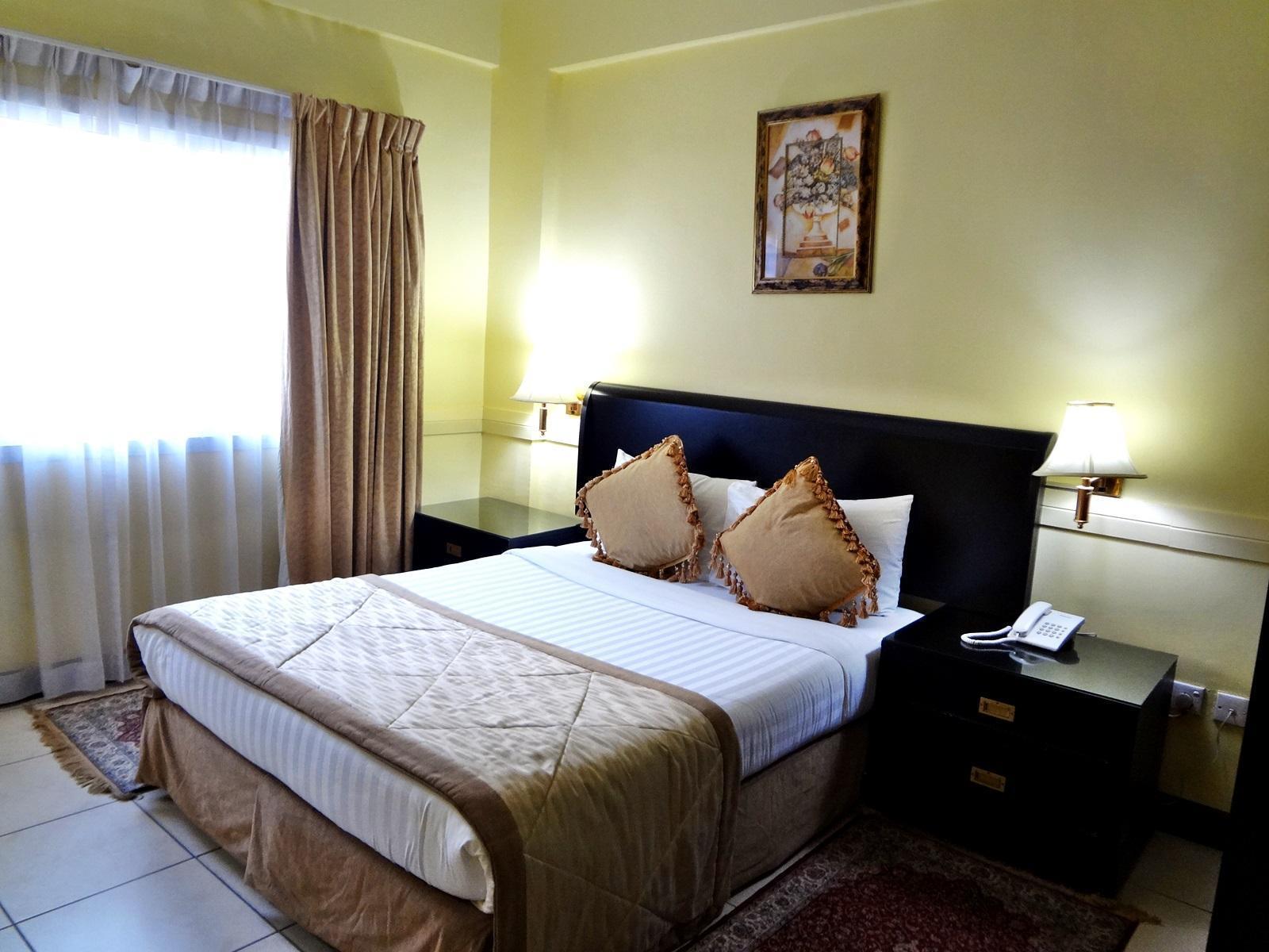 Deebaj Al Khabisi Plaza Aparthotel Дубай Екстериор снимка