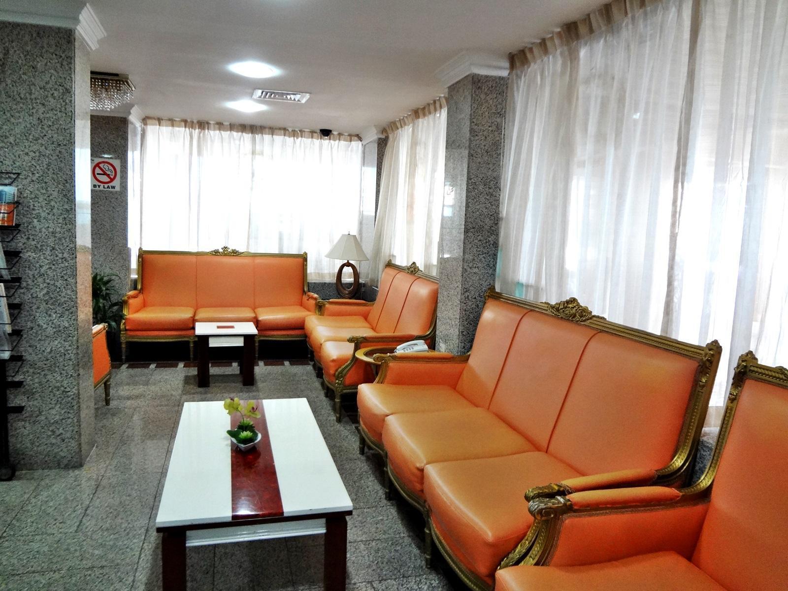 Deebaj Al Khabisi Plaza Aparthotel Дубай Екстериор снимка