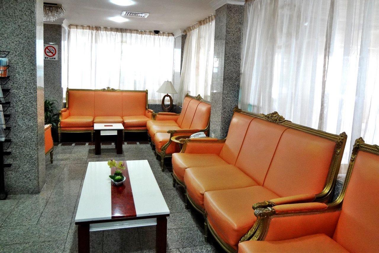 Deebaj Al Khabisi Plaza Aparthotel Дубай Екстериор снимка