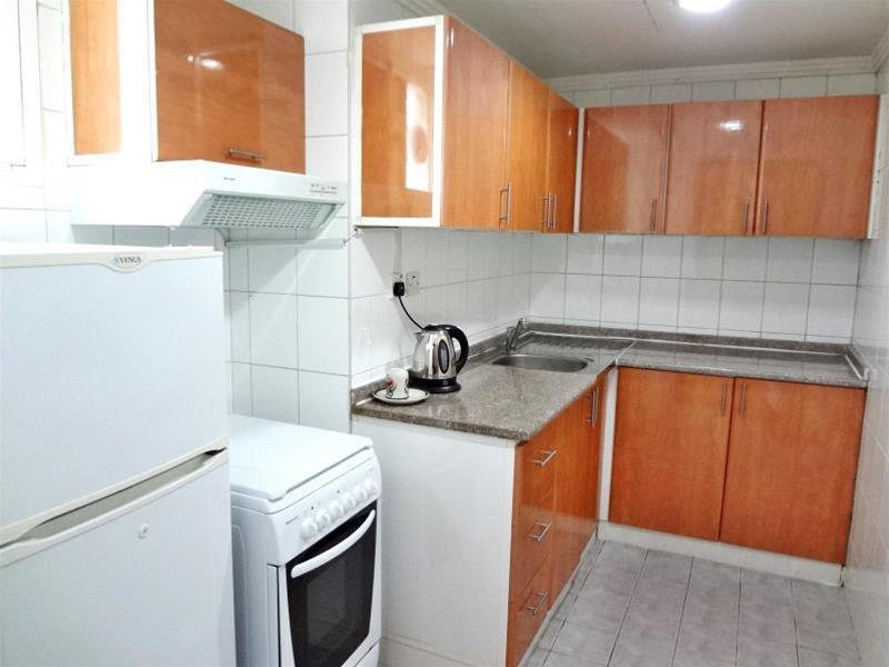 Deebaj Al Khabisi Plaza Aparthotel Дубай Екстериор снимка